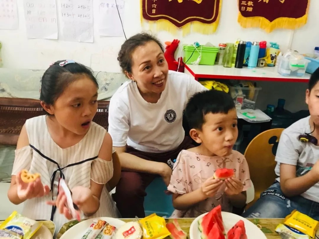 無(wú)聲的世界，有聲的愛 遠(yuǎn)行愛