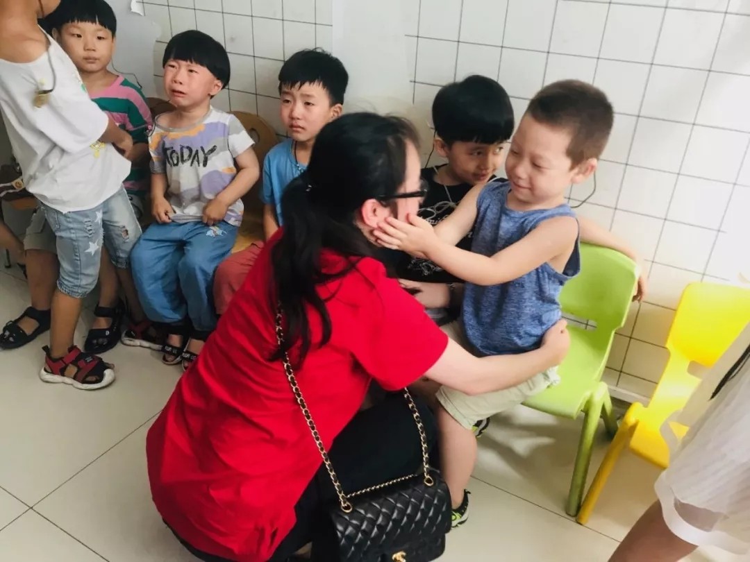 無(wú)聲的世界，有聲的愛 遠(yuǎn)行愛